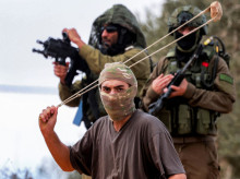 internacional/20260509/colonos-israelies-profanan-cementerio-obligan-familia-palestina-trasladar-cadaver-hijo_415896