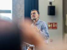 espana/andalucia/20260331/iu-sumar-anuncian-gran-acto-sevilla-podemos-ahora-suplica-entrar-coalicion_402058