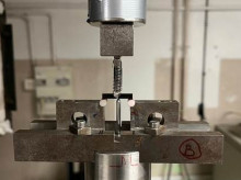 sociedad/20260226/estudio-mejora-ceramicas-medicas-avanzadas-frenar-deterioro-protesis-ortopedicas_389628