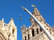 espana/andalucia/sevilla/20260226/giralda-cubrira-andamios-durante-20-meses-restauracion-parte-alta_389634