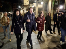 espana/castilla-y-leon/20260227/insultan-puente-pegada-carteles-psoe-valladolid-paso-trenes-50-muertos_390042