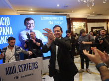 espana/castilla-y-leon/20260227/vea-video-arranque-electoral-castilla-leon-pega-carteles-cruce-acusaciones_390052