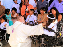 religion/20260227/he-celebrado-bautizos-este-ano-peru-mis-15-anos-almeria_390179