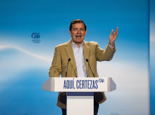 espana/castilla-y-leon/20260302/manueco-clausura-acto-pp-ponferrada-directo_390913