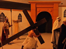 espana/la-voz-de-cordoba/provincia/20260302/villanueva-duque-revive-pasion-cristo-cordoba-100-vecinos-sobre-escenario_391061