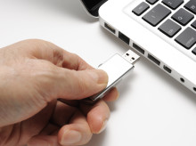 tecnologia/20260305/ataque-rubber-ducky-diferencia-memoria-usb-cns_392362