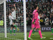 espana/la-voz-de-cordoba/deportes/20260308/este-cordoba-no-tiene-ninguna-defensa-43_393531