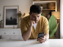 tecnologia/20260309/este-motivo-debes-reiniciar-movil-cada-semana-segun-agencia-seguridad-eeuu-cns_393641