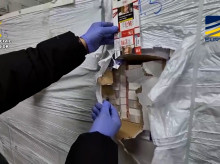 espana/cataluna/20260327/guardia-civil-incauta-barcelona-100-toneladas-tabaco-mayores-alijos-espana_400911