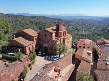 espana/cataluna/20260328/urbanizaciones-resolver-vivir-servicios-cataluna-siglo-xxi_400954