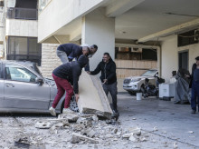 internacional/20260328/tres-periodistas-cinco-rescatistas-libaneses-mueren-ataques-israelies-contra-sur-pais_401235