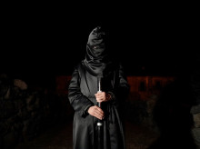 espana/castilla-y-leon/20260329/procesion-pequena-espana-tres-cofrades-cinco-siglos-tradicion-avila_401268