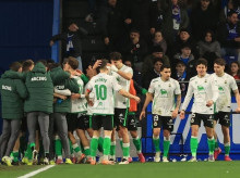 deportes/futbol/la-liga/20260331/segunda-division-entra-recta-final-historicos-apuros-lucha-ascenso-sueno-playoff_401795