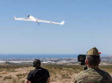 internacional/20261013/israel-prohibe-vuelos-drones-controlados-fibra-optica-tarjeta-sim_469169