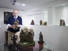 espana/castilla-y-leon/20260419/salamanca-rinde-homenaje-agustin-casillas-escultor-almas-humildes-diez-anos-despues-muerte_408342