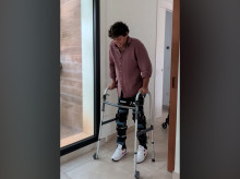 sociedad/20260418/emocionantes-primeros-pasos-cisco-garcia-diez-anos-despues-accidente-le-cambio-vida_408352