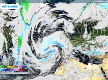 sociedad/sociedad-medio-ambiente/20260419/giro-radical-tiempo-espana-calor-record-tormentas-pocos-dias_408538
