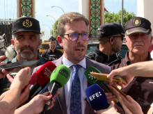 espana/andalucia/sevilla/20260420/sevilla-blinda-feria-habilita-tres-puntos-reparto-gratuito-agua-calor_408905