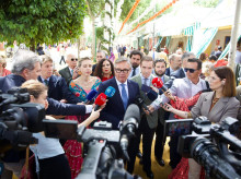 espana/andalucia/20260422/vox-urge-aplicar-andalucia-prioridad-nacional-aprobada-extremadura-moreno-quiere-cola_409783