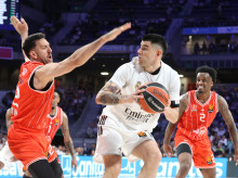deportes/baloncesto/20260430/real-madrid-empieza-mandando-sobre-hapoel-tiembla-tavares_412642