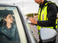 motor/20260513/multas-200-euros-conductores-respeten-limite-velocidad-ignoren-senal-s51b-cns_417170