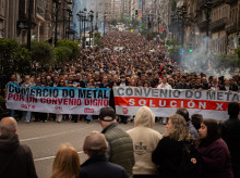 espana/galicia/20261027/trabajadores-metal-tendran-subida-18-salario-desconvocan-huelga-lugo_474270