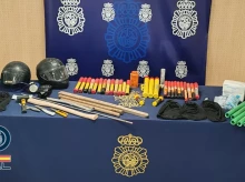 espana/galicia/20260515/multas-hasta-30000-euros-riazor-blues-arsenal-armas-blancas-drogas-incautado_417977