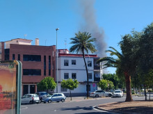 espana/la-voz-de-cordoba/actualidad/20260519/incendio-atraccion-infantil-genera-columna-humo-visible-buena-parte-cordoba_419409