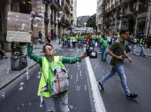 espana/comunidad-valenciana/20260522/manifestacion-huelga-educacion-este-viernes-22-mayo-valencia-horario-calles-cortadas-trafico_420340