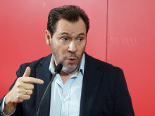 espana/castilla-y-leon/20260523/viajeros-renfe-recurren-hoteles-retrasos-hay-gente-tendra-dejar-trabajo-ciudad_420375