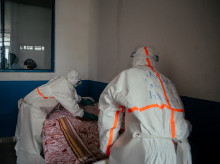 sociedad/20260523/oms-eleva-riesgo-ebola-republica-democratica-congo-alto-nivel-maximo_420768