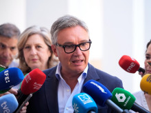 espana/andalucia/20260528/vox-reprocha-moreno-hayan-pasado-once-dias-elecciones-no-haya-habido-ningun-contacto-serio_422560