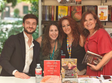 espana/20260605/entrambasaguas-volvera-este-domingo-feria-libro-firmara-sagrada-familia-caseta-353_425675