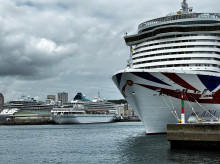 espana/galicia/20260602/historica-cuadruple-escala-cruceros-situa-coruna-borde-record-visitantes_424365