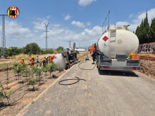 espana/comunidad-valenciana/20260604/alerta-camion-volcado-11000-litros-gasoleo-via-servicio-7-valencia_424951