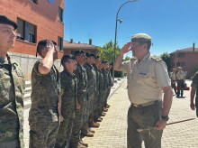 espana/20260605/jefe-estado-mayor-ejercito-ensalza-liderazgo-suboficiales-transformar-ordenes-accion_425365