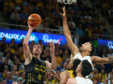 deportes/baloncesto/20260605/real-madrid-impone-galones-recupera-factor-cancha_425393