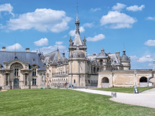 estilo-vida/viajar/20260608/chantilly-castillos-purasangres-nata-leyenda-chef-murio-cena-real_425480
