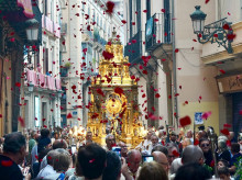 espana/comunidad-valenciana/20260607/custodia-grande-mundo-procesiona-este-domingo-valencia600-kilos-plata-5-oro-fino-75-gramos-platino_425687