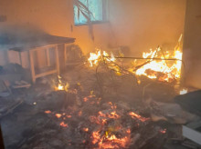 espana/galicia/20260607/incendio-arrasa-matadero-naron-coruna_426121