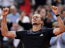 deportes/tenis/20260607/zverev-conquista-paris-logra-cuarto-intento-primer-grand-slam_426148