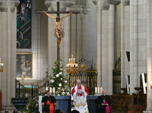 religion/20260608/mejores-imagenes-visita-papa-leon-xiv-virgen-almudena-madrid_426485