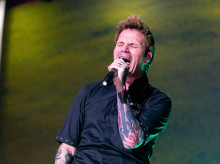 gente/20261024/preocupacion-dani-martin-cancela-conciertos-situacion-familiar-extrema-gravedad_473351