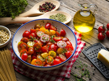 salud-y-bienestar/bienestar/alimentacion/20260721/beneficios-salud-tomates-cherry_441520