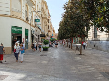 espana/la-voz-de-cordoba/economia/20260726/eje-tejarestendillas-concentra-cada-seis-negocios-cordoba_442261