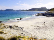 espana/galicia/20260727/nuevo-analisis-permite-nuevo-bano-cies-contaminacion-bacteriologica_443950