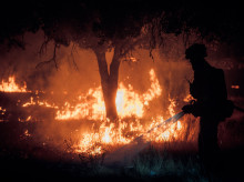 espana/castilla-la-mancha/20260725/fuego-avanza-almorox-ordenan-evacuar-dos-urbanizaciones-cortan-n403_443670