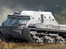 espana/defensa/20260820/eeuu-acelera-vehiculos-militares-autonomos-igualen-conductor-terrenos-extremos_437615