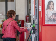 economia/20260802/llenar-deposito-cuesta-mismo-marzo-nuevo-recorte-rebaja-fiscal-carburantes_446176