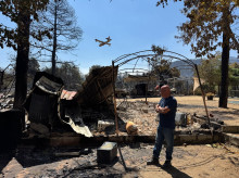 espana/castilla-y-leon/20260726/alcalde-navaluenga-destaca-dano-emocional-causado-fuego-valle-iruelas-historia_443786